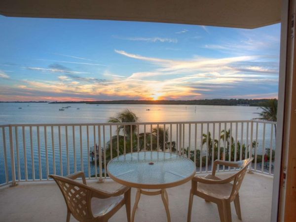 8800 BAY PINES BOULEVARD, Unit 312, ST PETERSBURG, FL 33709