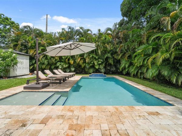 5 NW 107th St, Miami Shores, FL 33168