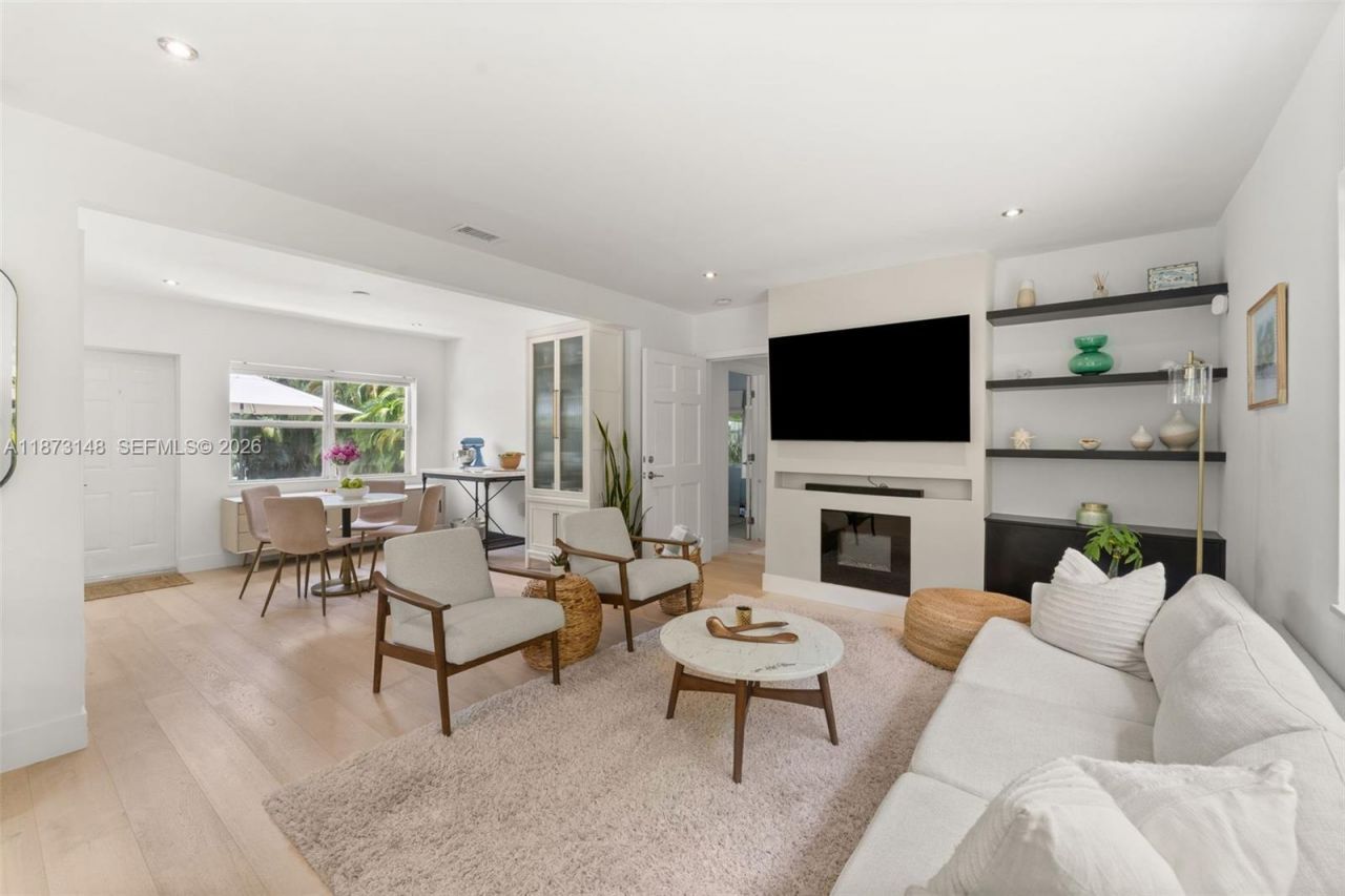 5 NW 107th St, Miami Shores, FL 33168 Photo