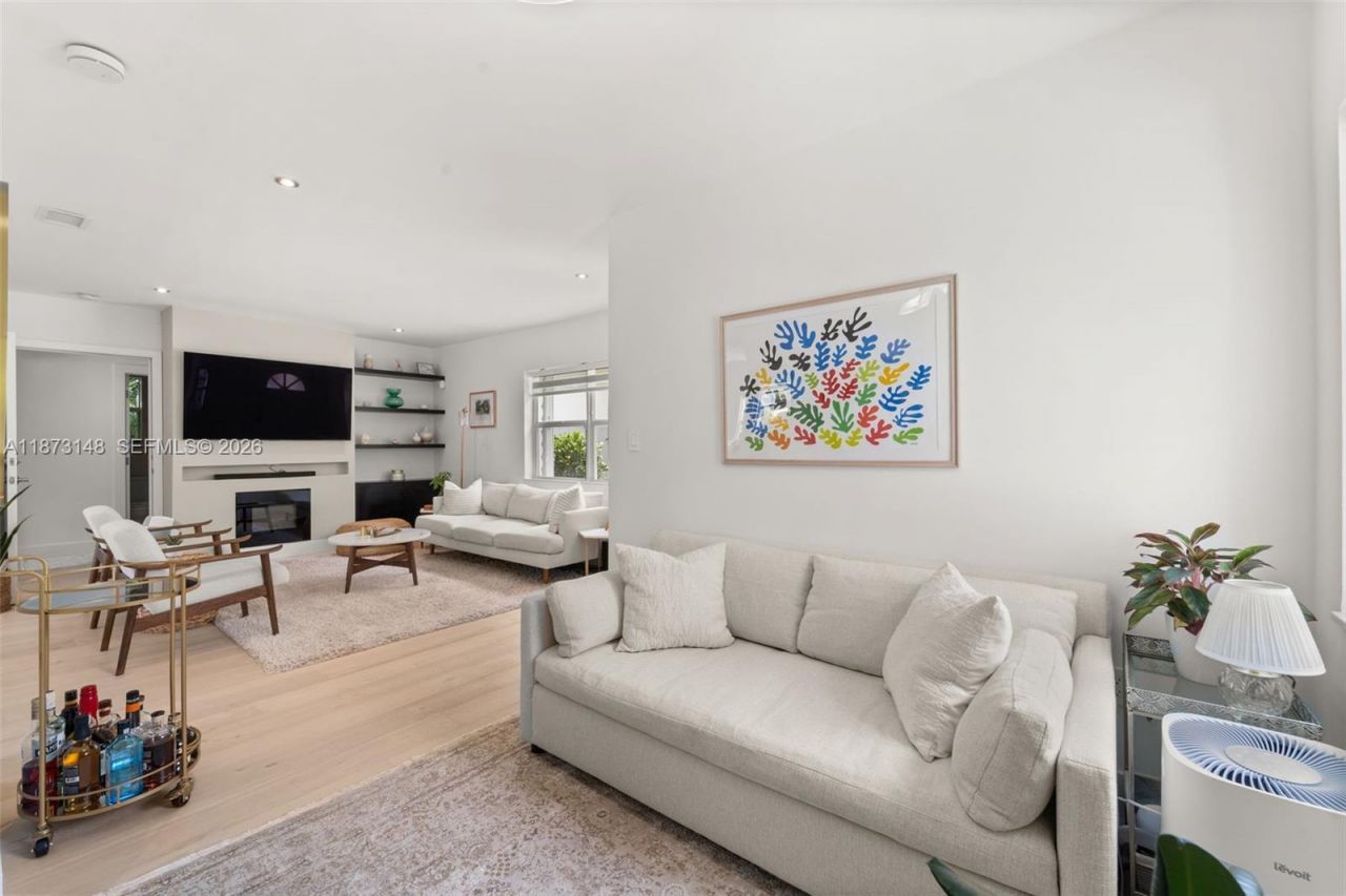 5 NW 107th St, Miami Shores, FL 33168 Photo