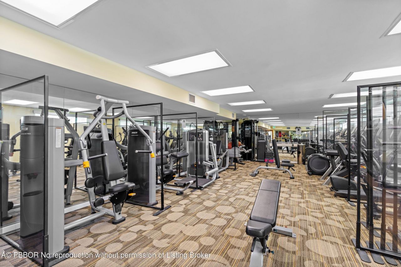 150 Bradley Place, Unit 112, Palm Beach, FL 33480 Photo