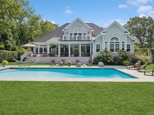 Remsenburg, NY 11960