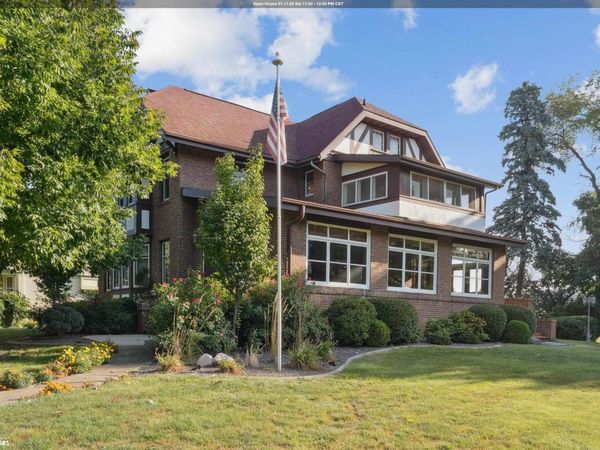 412 N Broadway St., Mount Pleasant, IA 52641