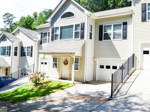 302 Pointe Circle, Dahlonega, GA 30533