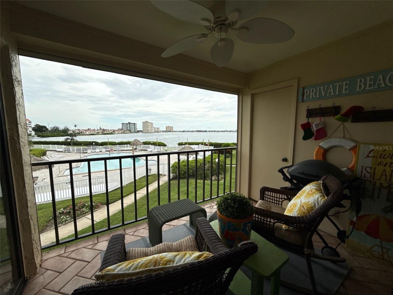 6158 Palma Del Mar Boulevard S, Unit 205, Saint Petersburg, FL 33715 Photo
