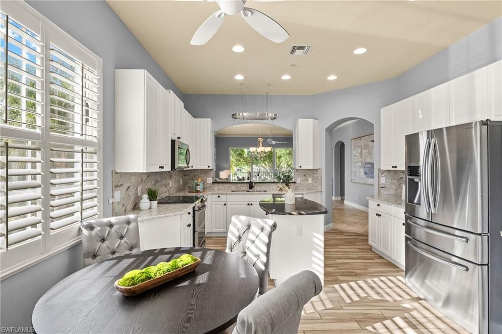 5920 Tarpon Gardens Cir, Unit 201, Cape Coral, FL 33914 Photo