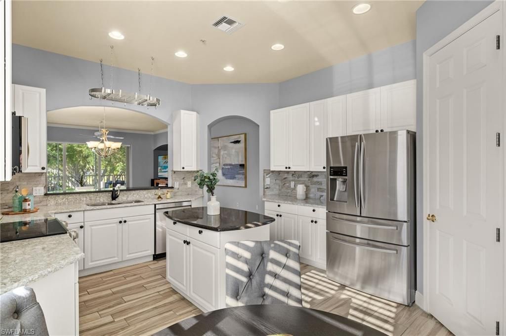 5920 Tarpon Gardens Cir, Unit 201, Cape Coral, FL 33914 Photo