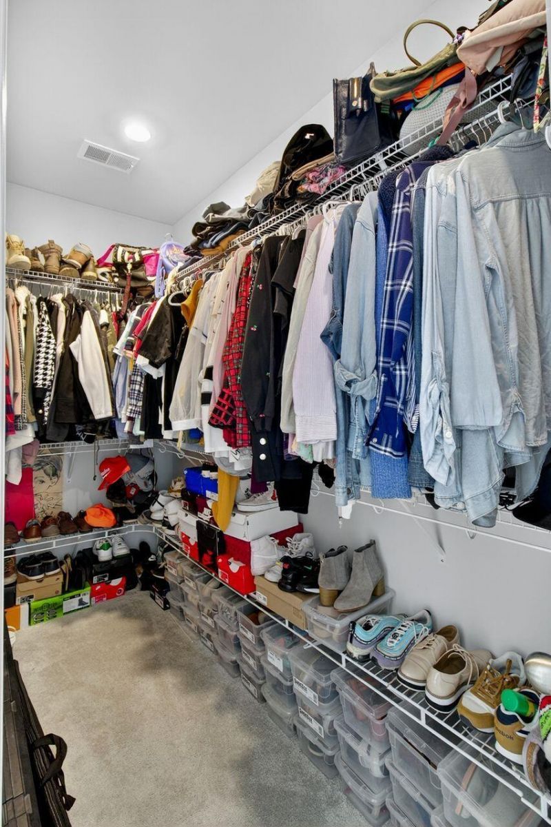 466 Woodgate Way Photo 34