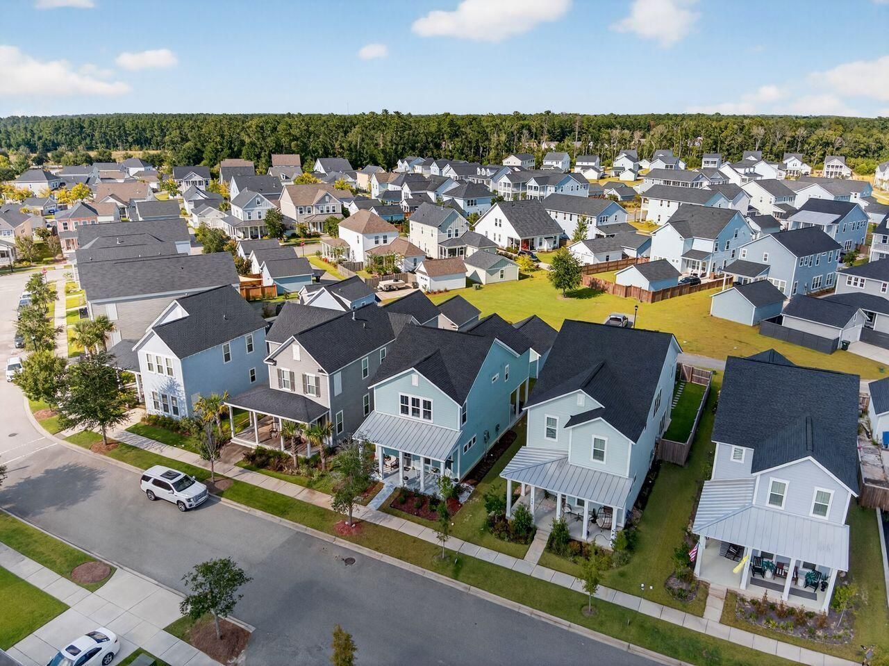 466 Woodgate Way Photo 59