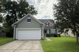 1572 Pixley Street photo 4