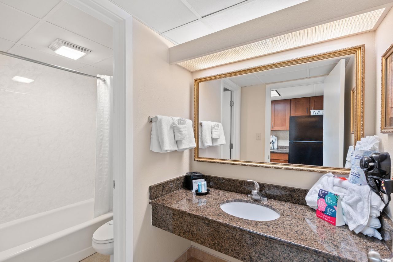 1105 S Ocean Blvd. Photo 13