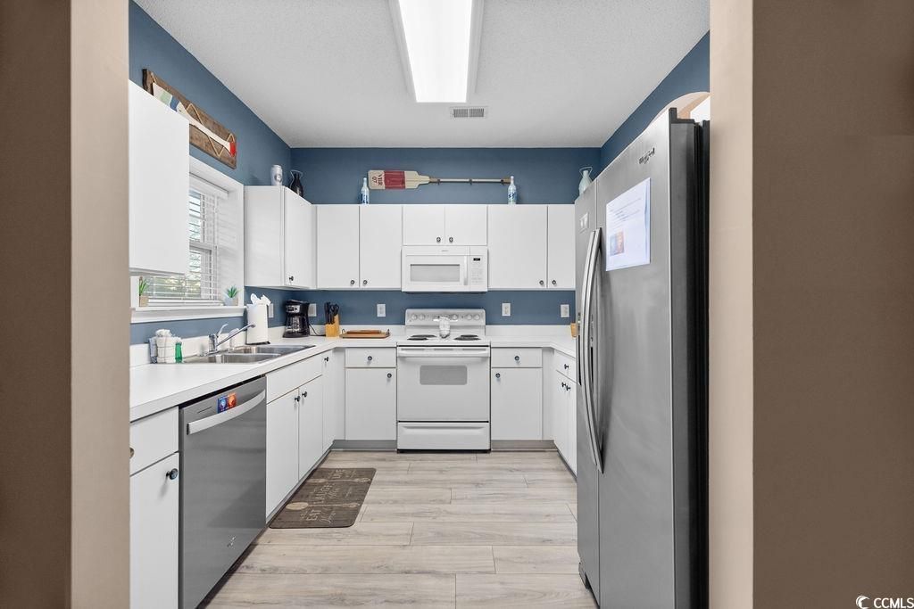 5750 Oyster Catcher Dr. Photo 15