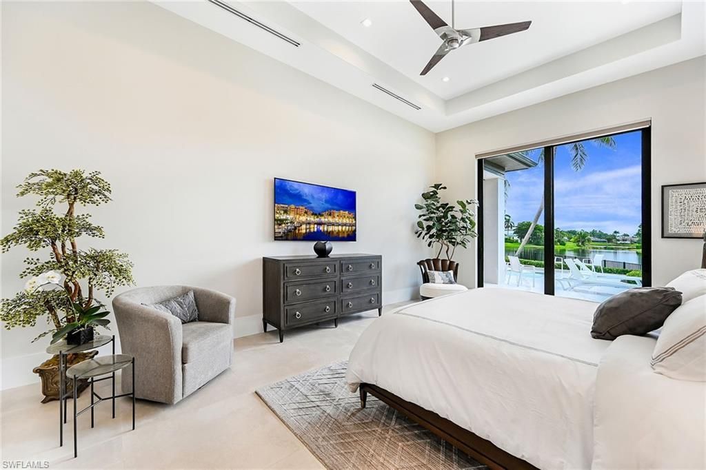 4646 Crayton Rd, Naples, FL 34103 Photo
