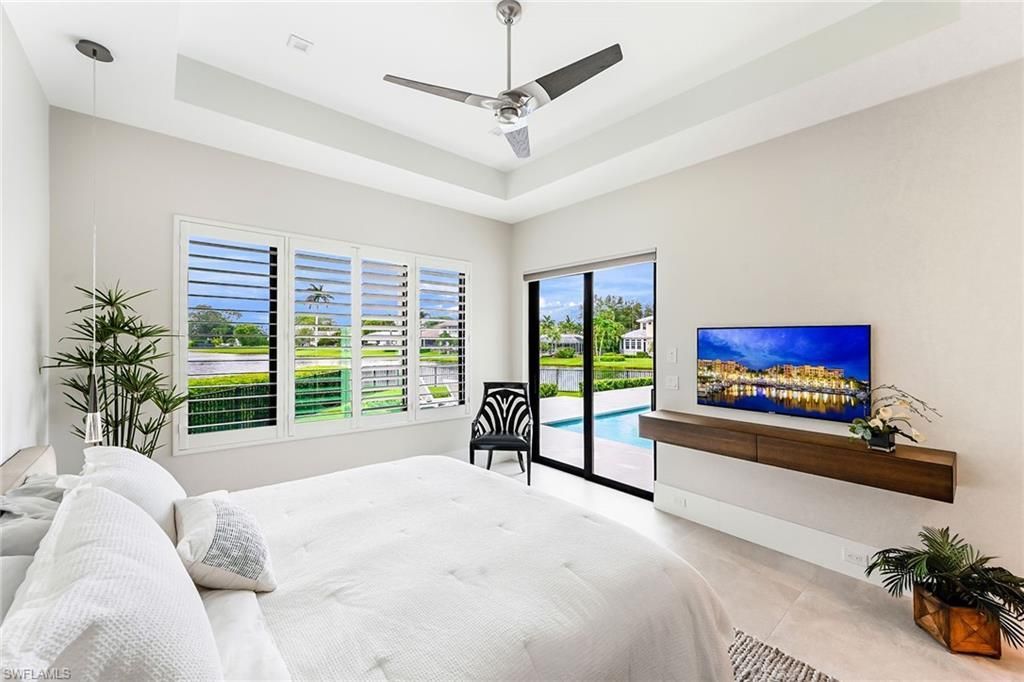 4646 Crayton Rd, Naples, FL 34103 Photo