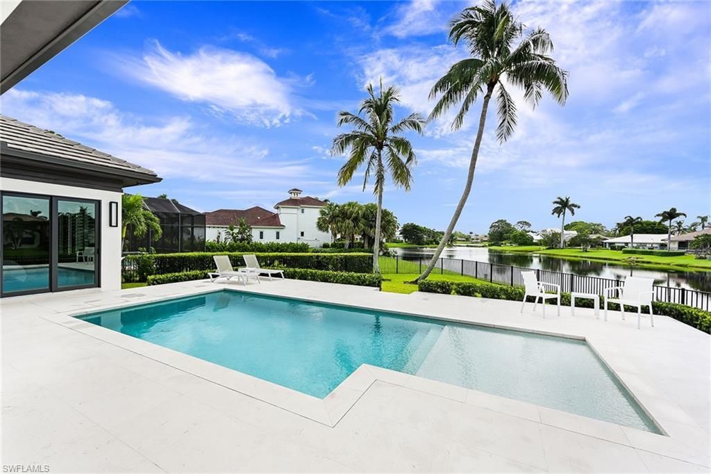 4646 Crayton Rd, Naples, FL 34103 Photo