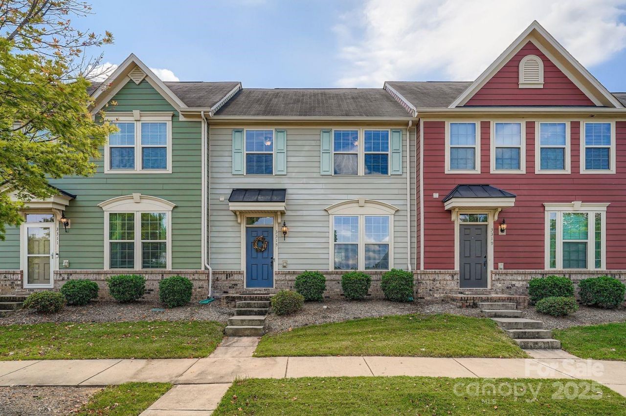 3315 Major Samuals Way, Charlotte, NC 28208 Main Photo
