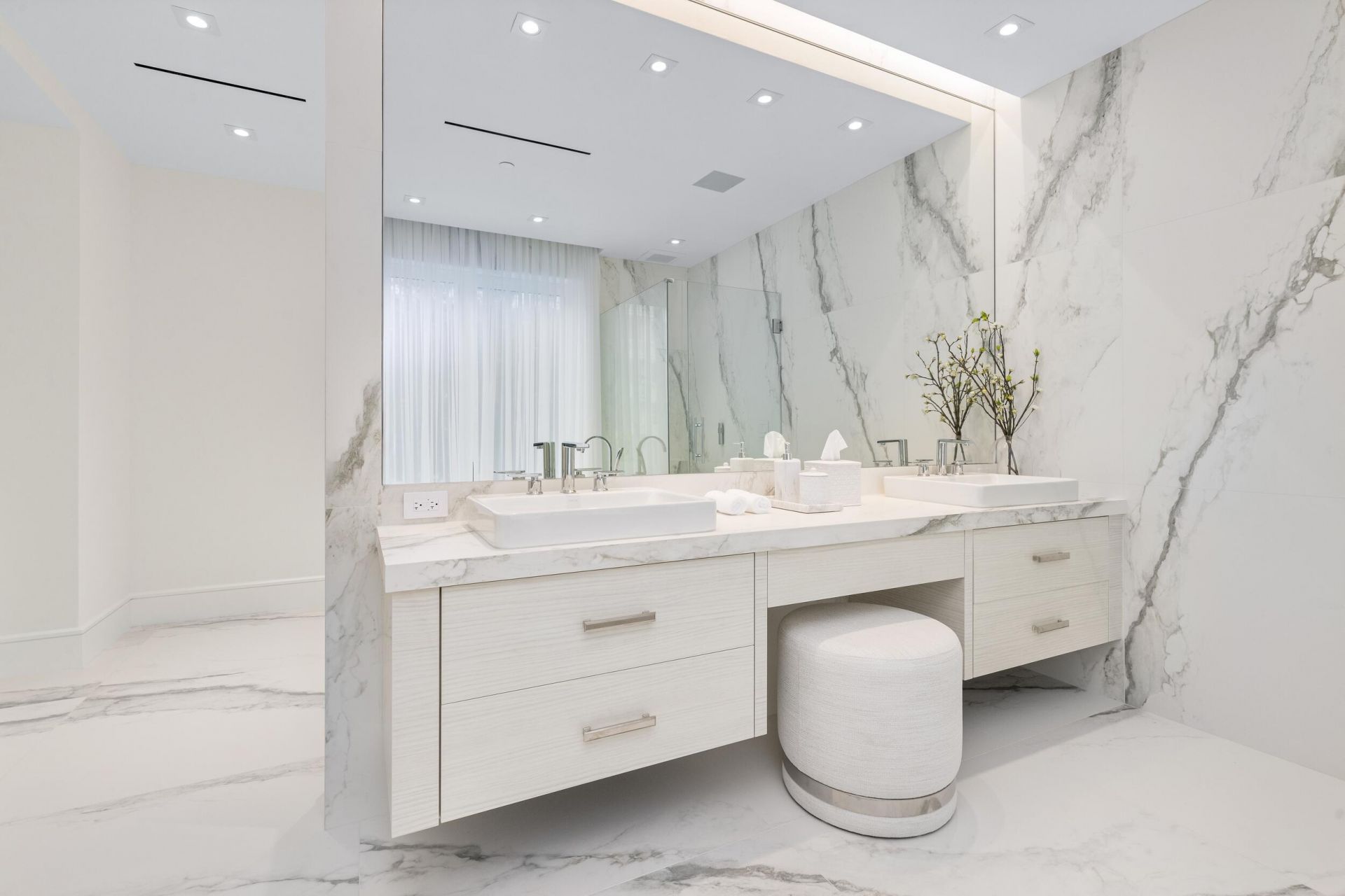 150 Bradley Place, Unit 112, Palm Beach, FL 33480 Photo