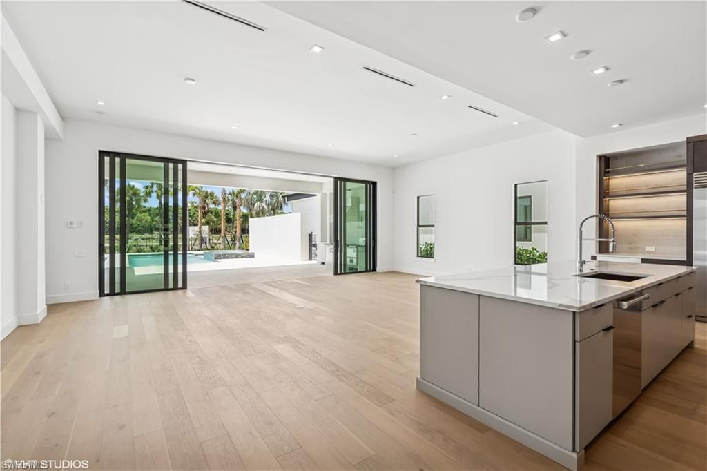 19044 Via Messina Way, Miromar Lakes, FL 33913 Photo