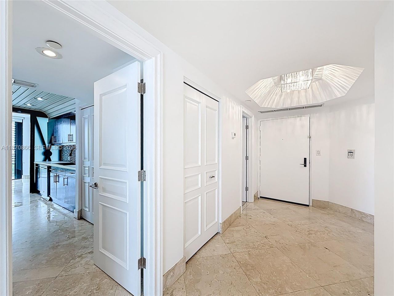 2800 Island Blvd, Unit 902, Aventura, FL 33160 Photo