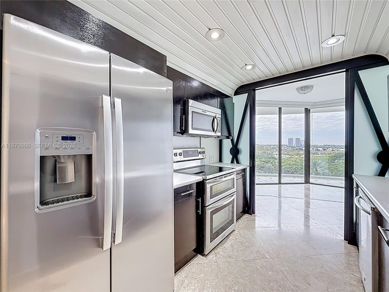 2800 Island Blvd, Unit 902, Aventura, FL 33160 Photo