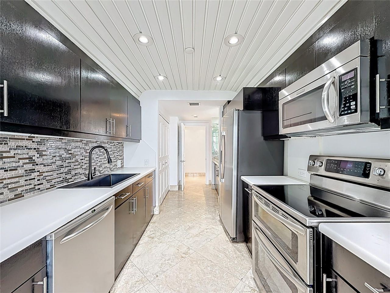 2800 Island Blvd, Unit 902, Aventura, FL 33160 Photo