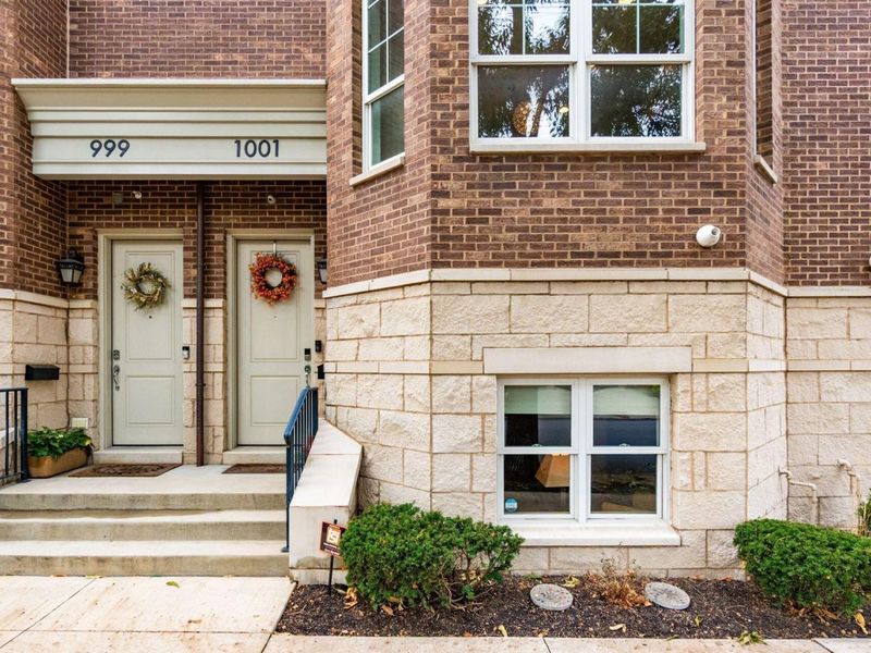 1001 Dennison Avenue, Columbus, OH 43201 Photo 2