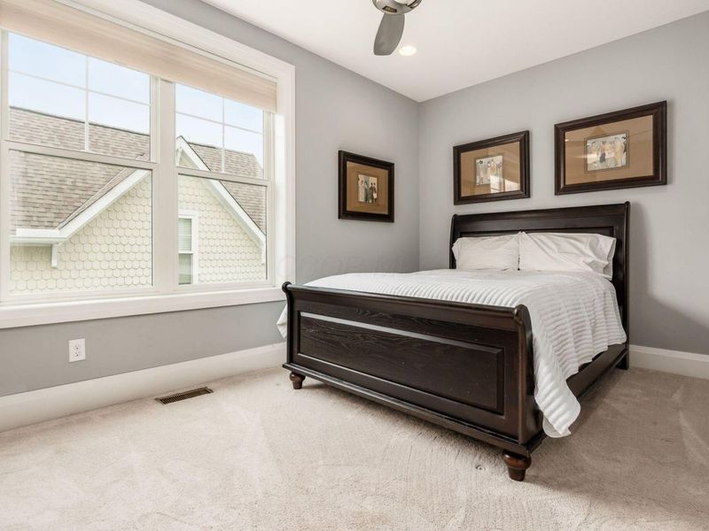 1001 Dennison Avenue, Columbus, OH 43201 Photo 29