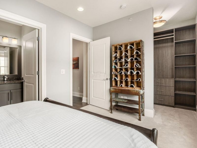 1001 Dennison Avenue, Columbus, OH 43201 Photo 30