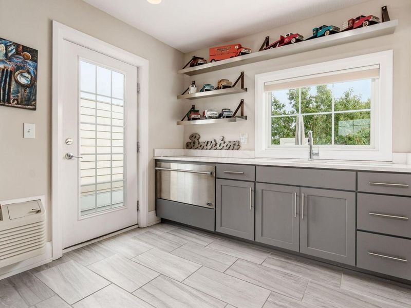 1001 Dennison Avenue, Columbus, OH 43201 Photo 34