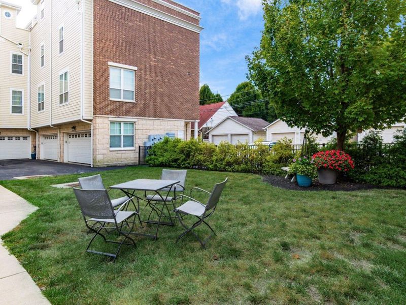 1001 Dennison Avenue, Columbus, OH 43201 Photo 46