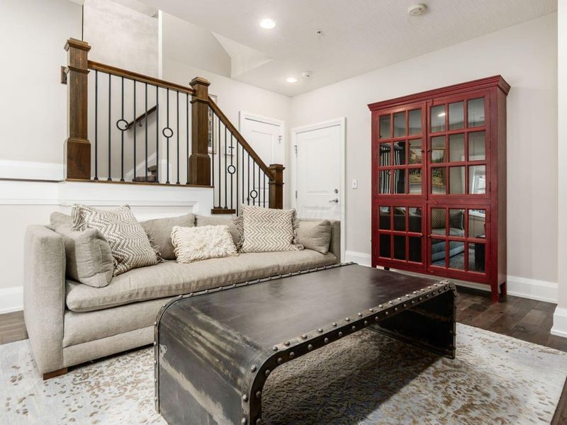 1001 Dennison Avenue, Columbus, OH 43201 Photo 7