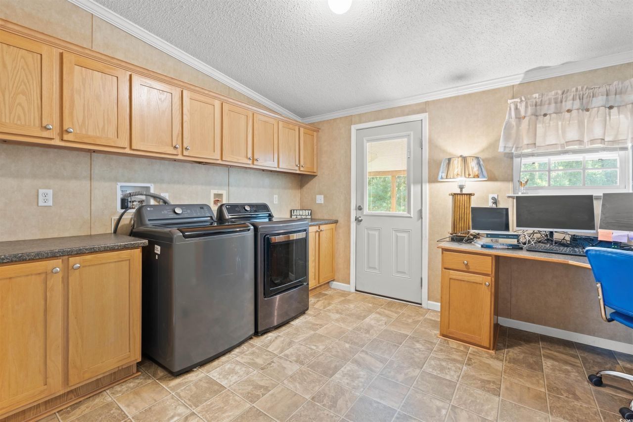 183 Sing Ave. Photo 17