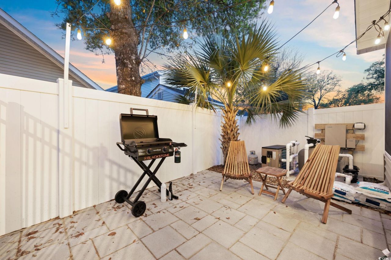 104 Ash St. Photo 30