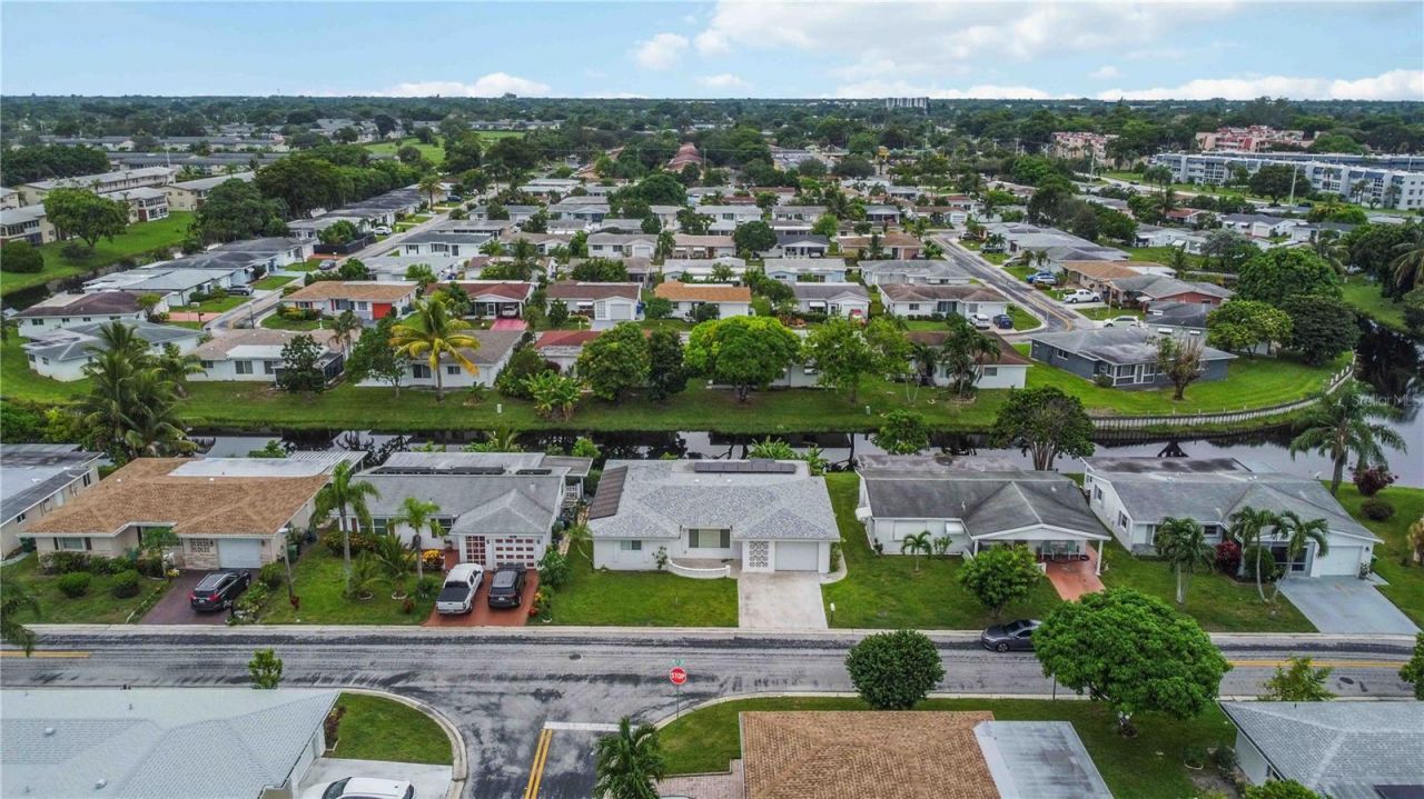 735 NW 73rd Terrace, Margate, FL 33063 Photo