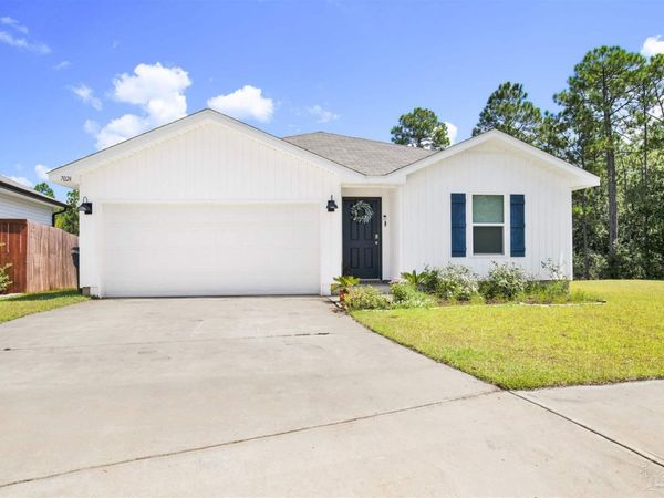 7024 Tepin Ct, Pensacola, FL 32526