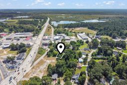 411 Apple Ln. photo 4