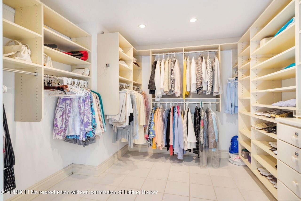44 Cocoanut Row, Unit 227B, Palm Beach, FL 33480 Photo