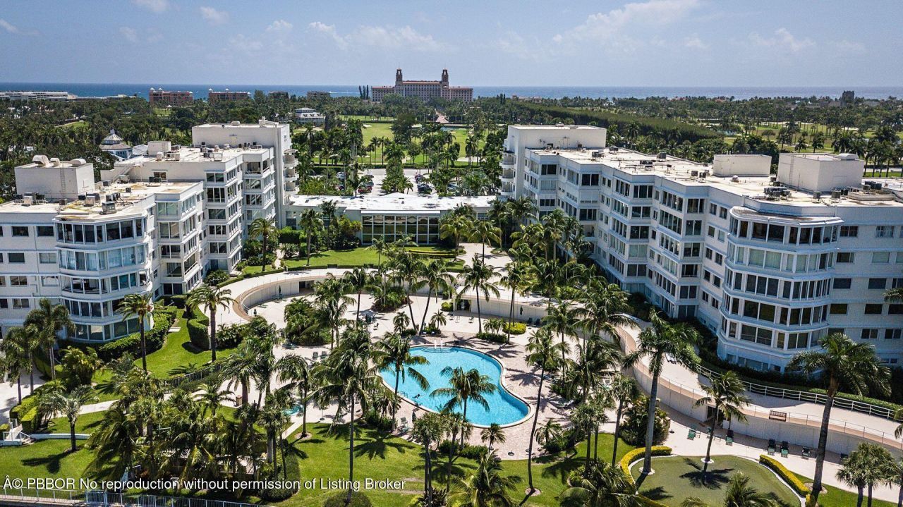 44 Cocoanut Row, Unit 227B, Palm Beach, FL 33480 Photo