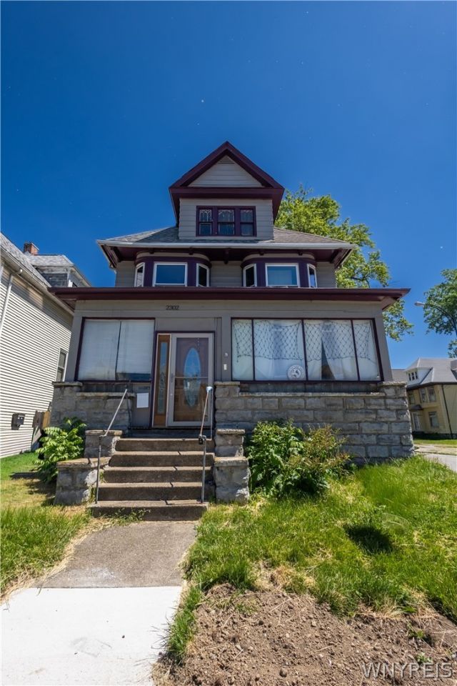 2302 Seneca Street, Buffalo, NY 14210 Main Photo