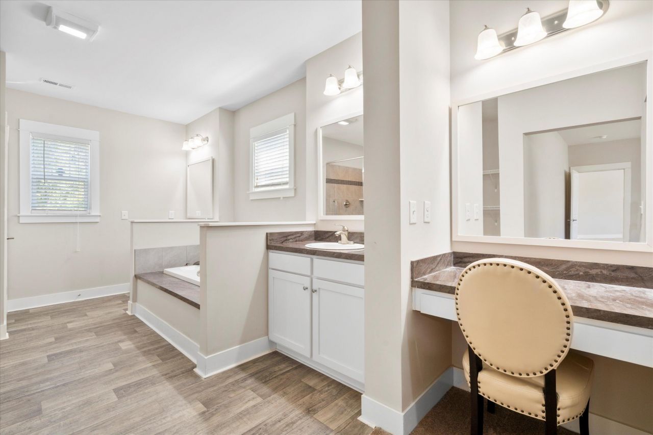 1776 Calamus Pond Road Photo 10