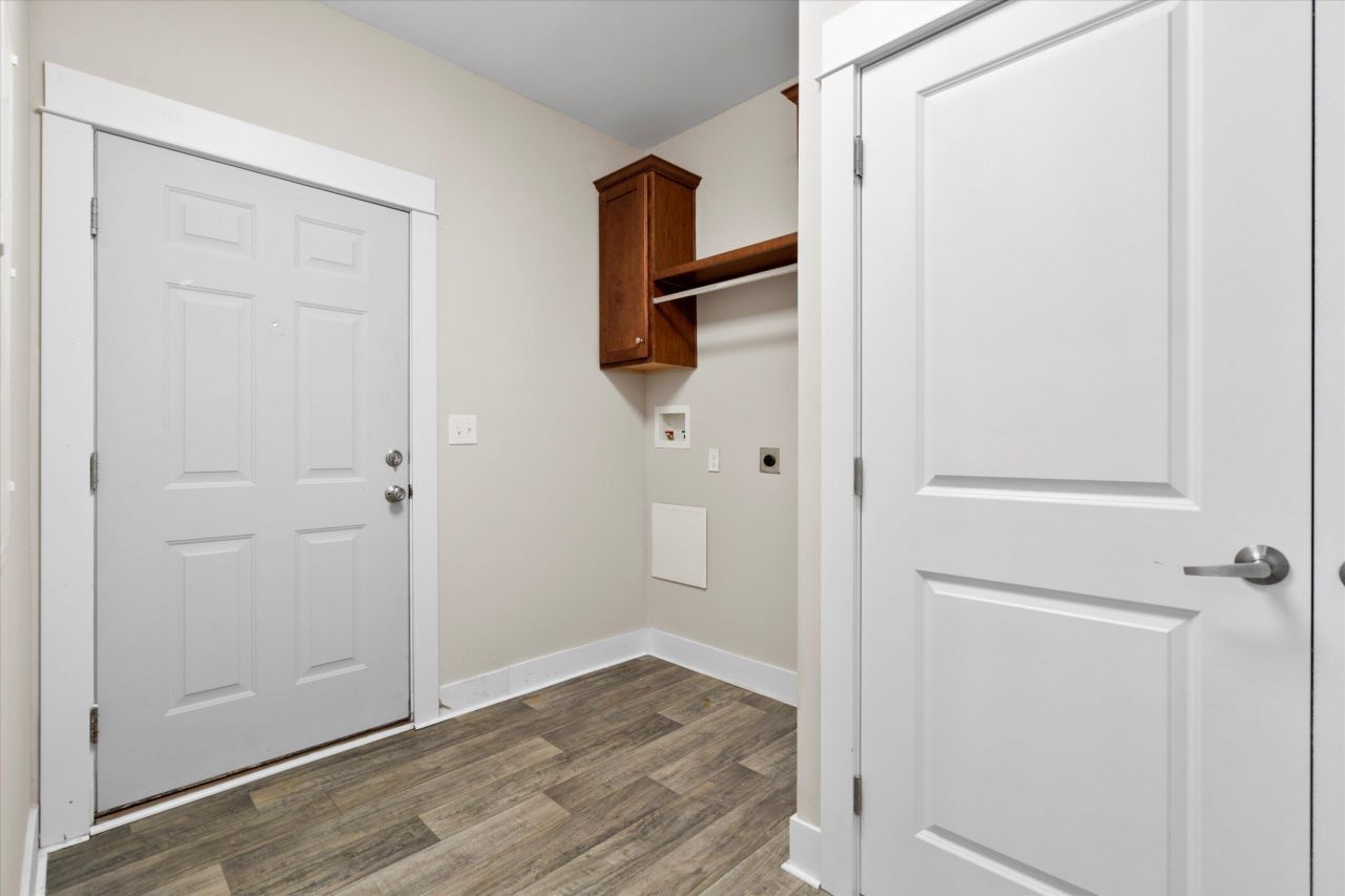 1776 Calamus Pond Road Photo 18