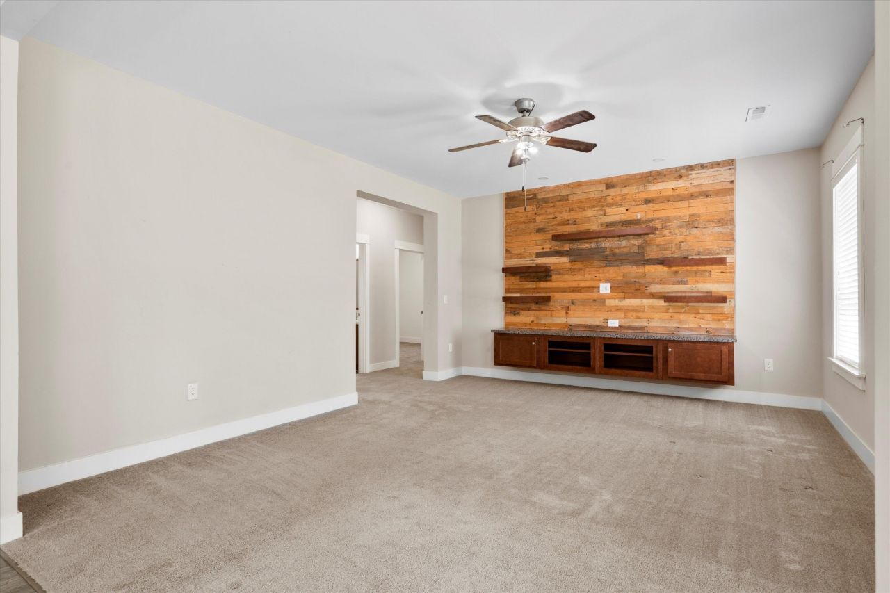 1776 Calamus Pond Road Photo 8