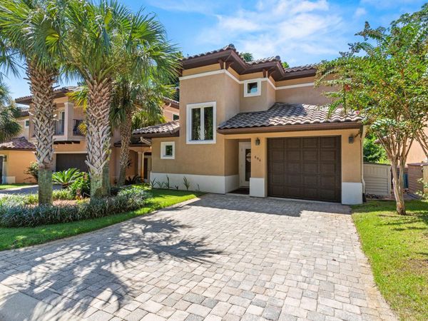 496 Soundview Court, Mary Esther, FL 32569