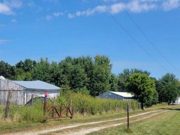6500 Country Ln Road, Braymer, MO 64624