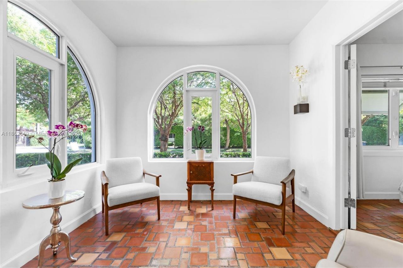 1800 Jefferson Ave, Miami Beach, FL 33139 Photo