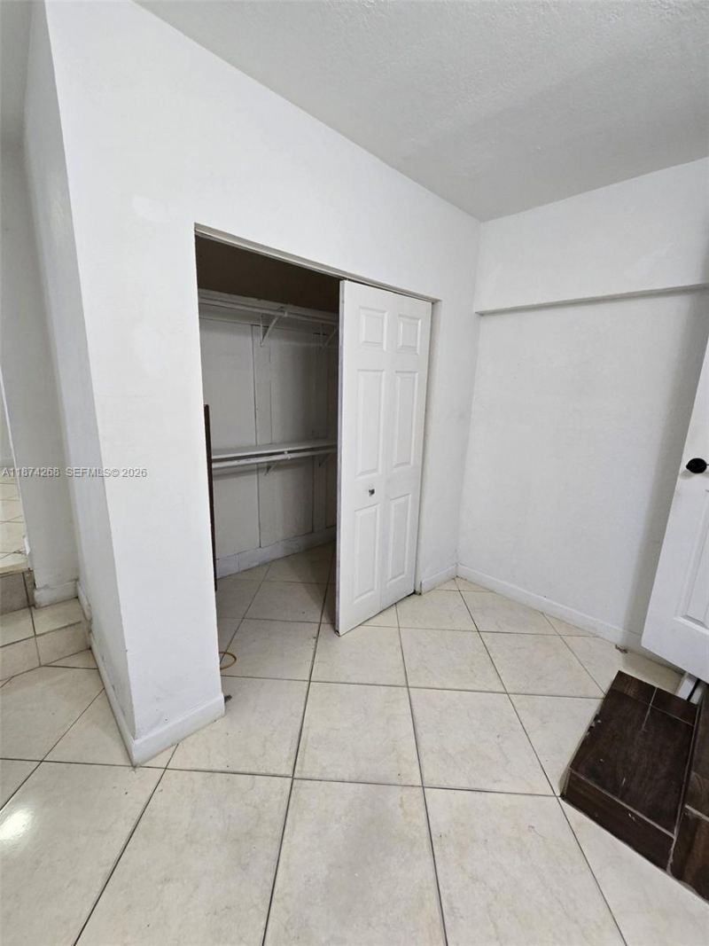 110 W 53rd St, Hialeah, FL 33012 Photo