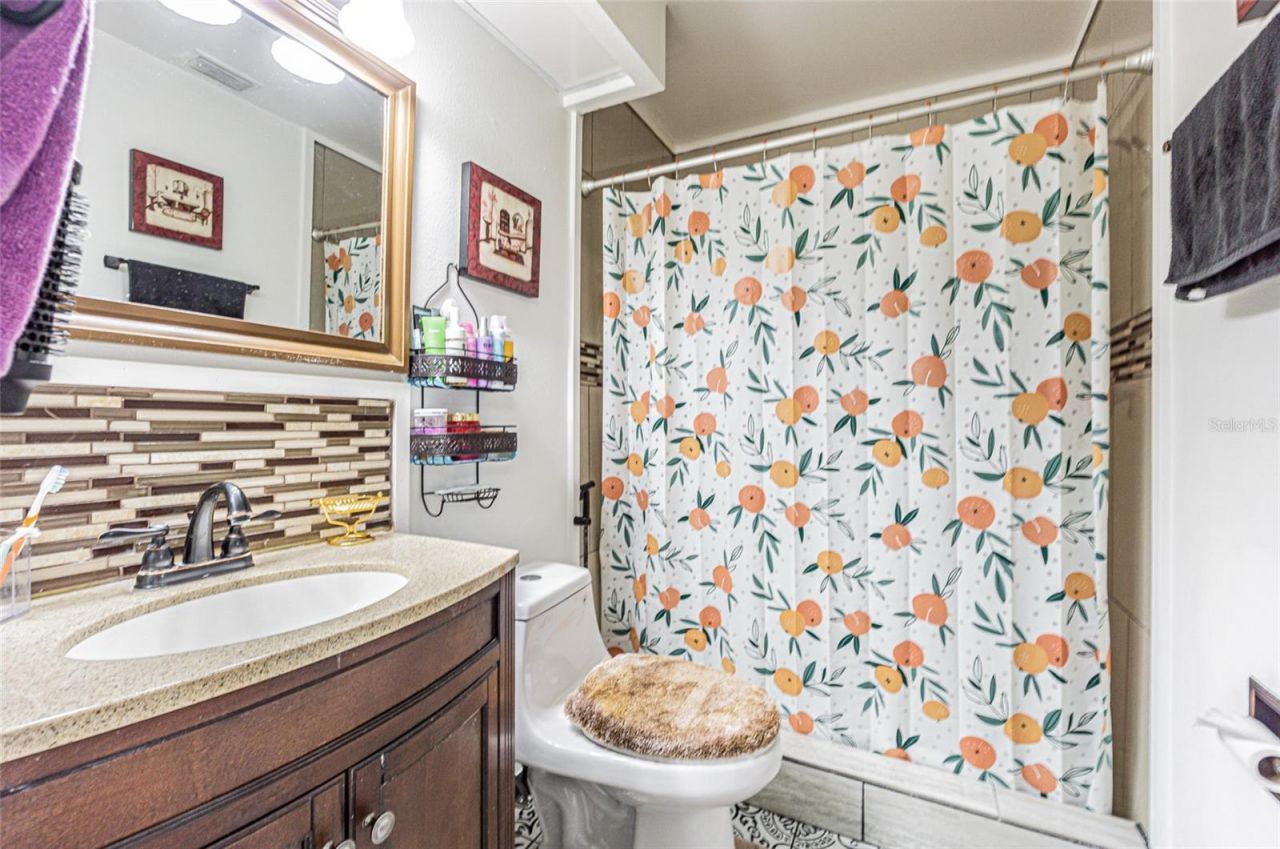 8210 Clermont Street, Tampa, FL 33637 Photo