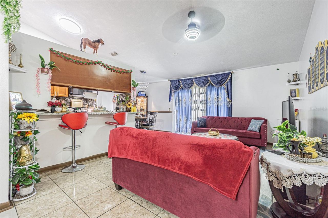 8210 Clermont Street, Tampa, FL 33637 Photo