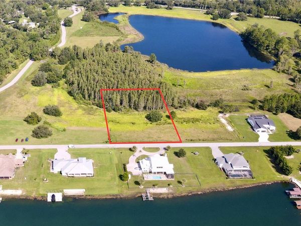 HIDEOUT TRAIL, LAND O LAKES, FL 34639