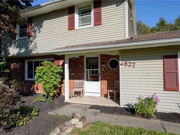 627 Hook Road, Farmington, NY 14425